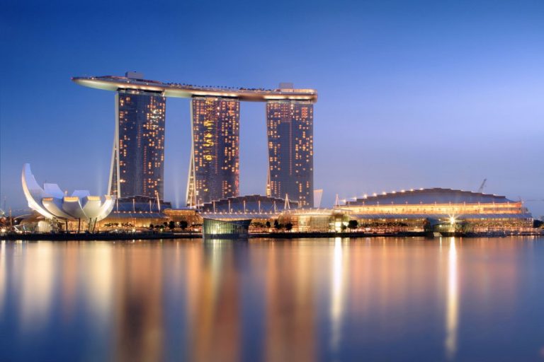 Top 10 most expensive cities in the world - Singapore